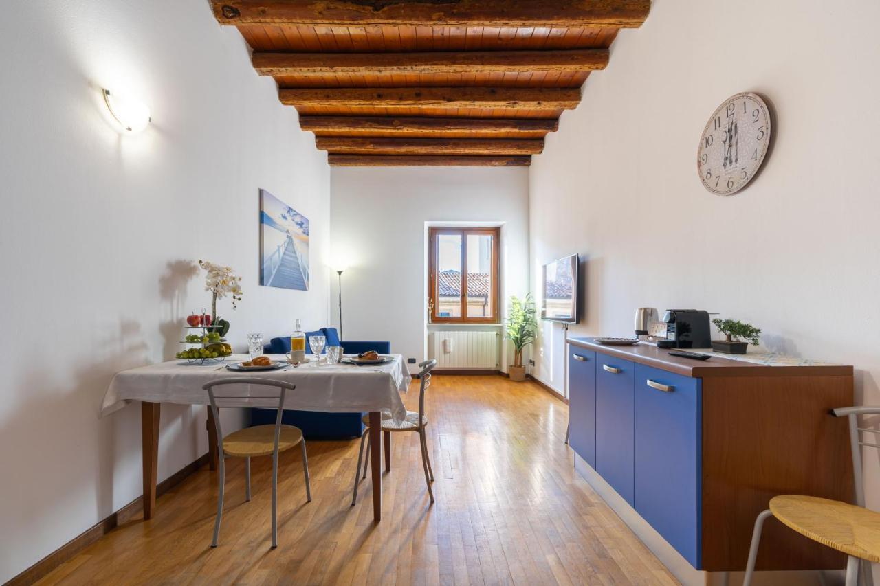 Apartament Residenza Al Corso Werona Zewnętrze zdjęcie